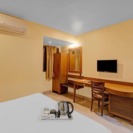ホテル Townhouse The Grand Plaza ハイデラバード エクステリア 写真