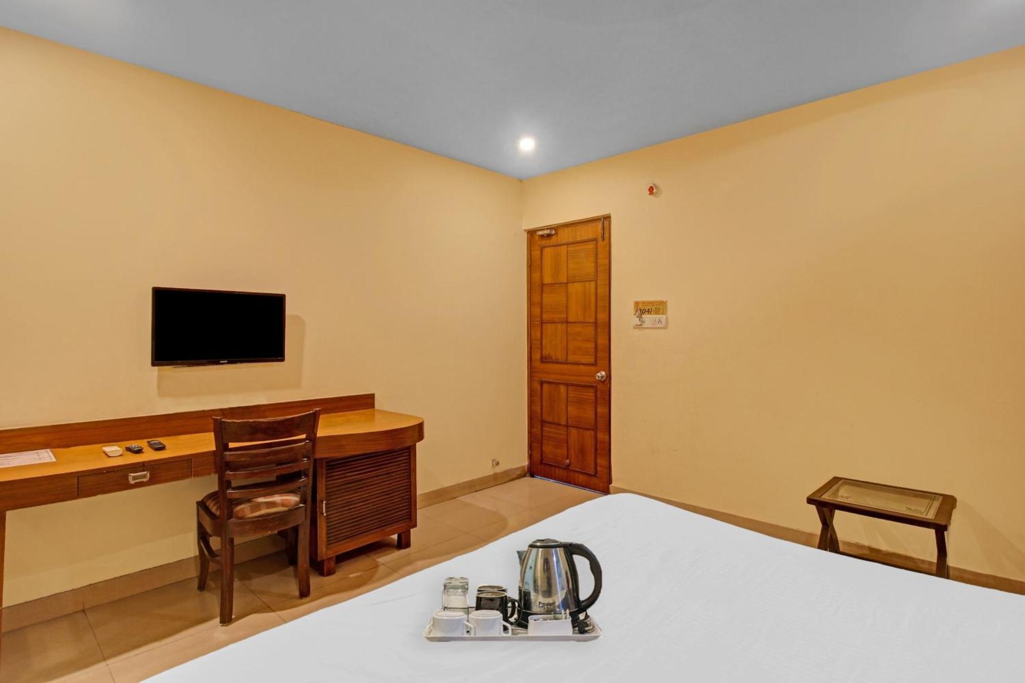 ホテル Townhouse The Grand Plaza ハイデラバード エクステリア 写真